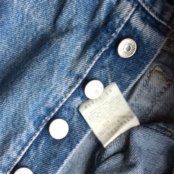 Vintage Levis (90’s) 501 jeans Amazing color! - Picture 4 of 8